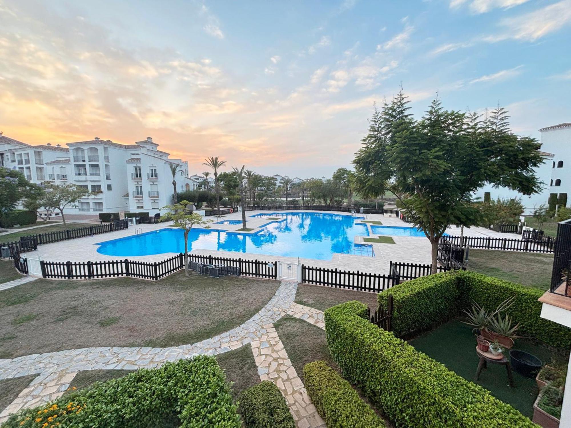 Sunset Haven - La Torre Golf Resort 罗尔丹 外观 照片